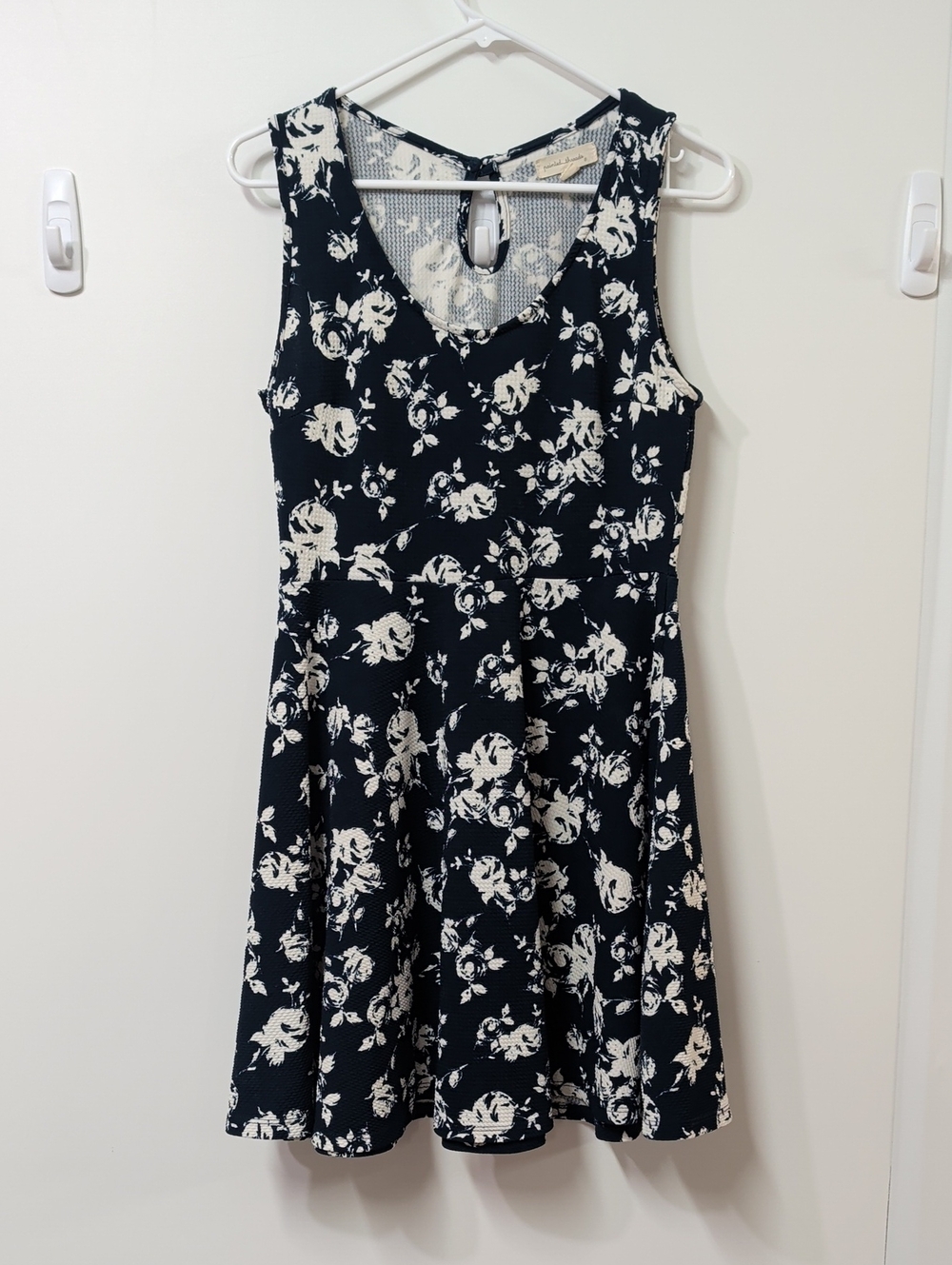 Painted Threads Navy Floral Sleeveless Fit & Flare Mini Dress Size Small